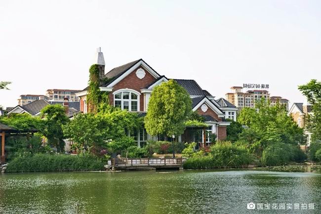 生涯在有湖的地方，，，，，，，是对人生的浪漫私藏